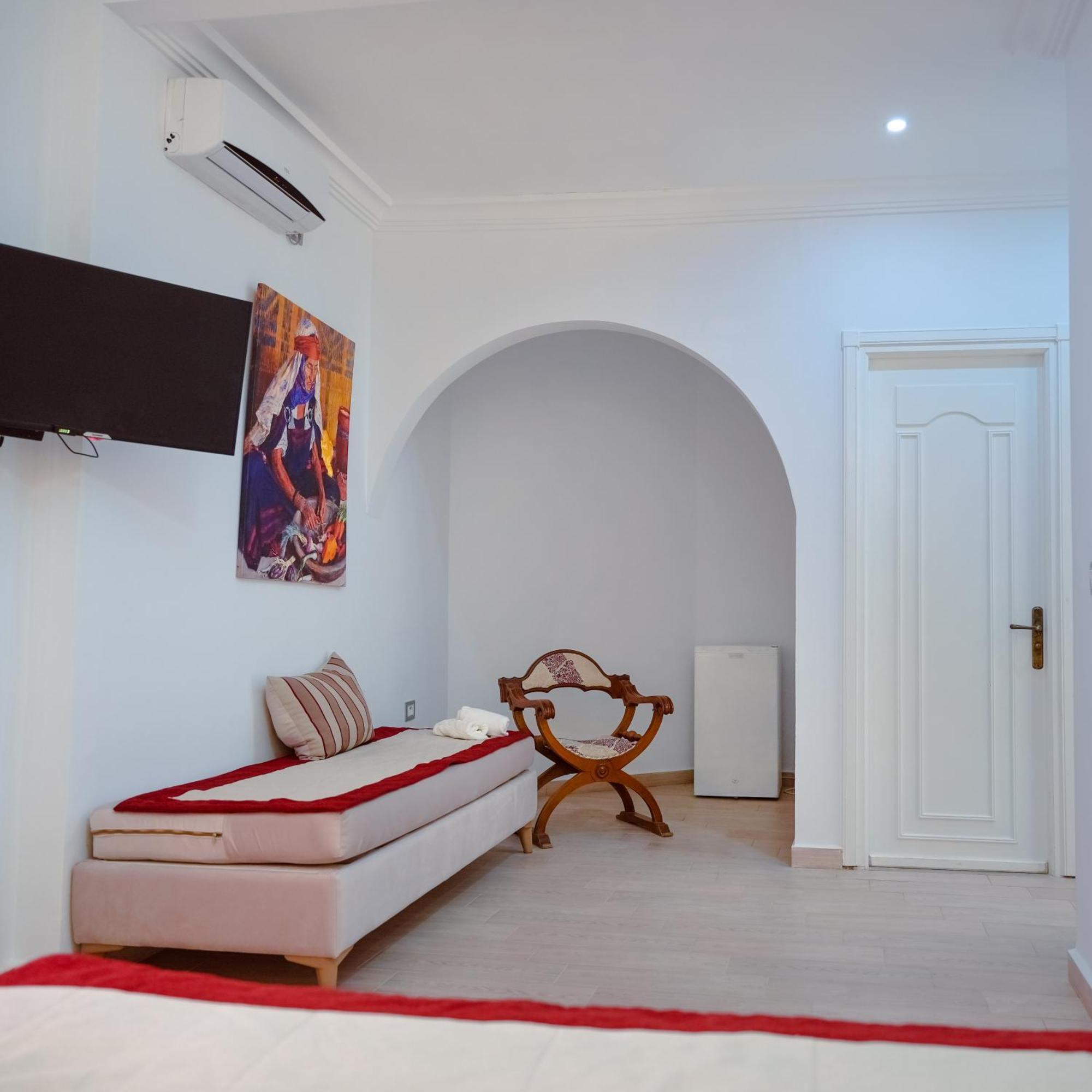 Dar Oguz Hotell Hammam al Ghazzaz Exteriör bild