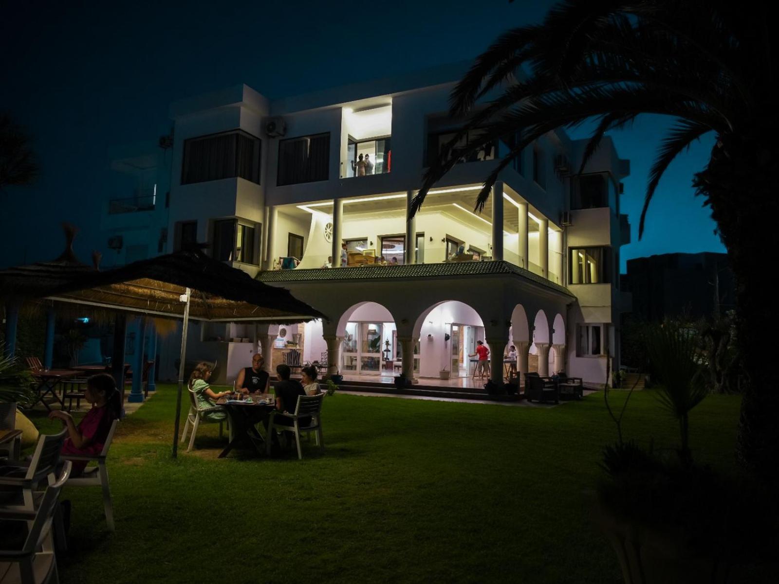 Dar Oguz Hotell Hammam al Ghazzaz Exteriör bild